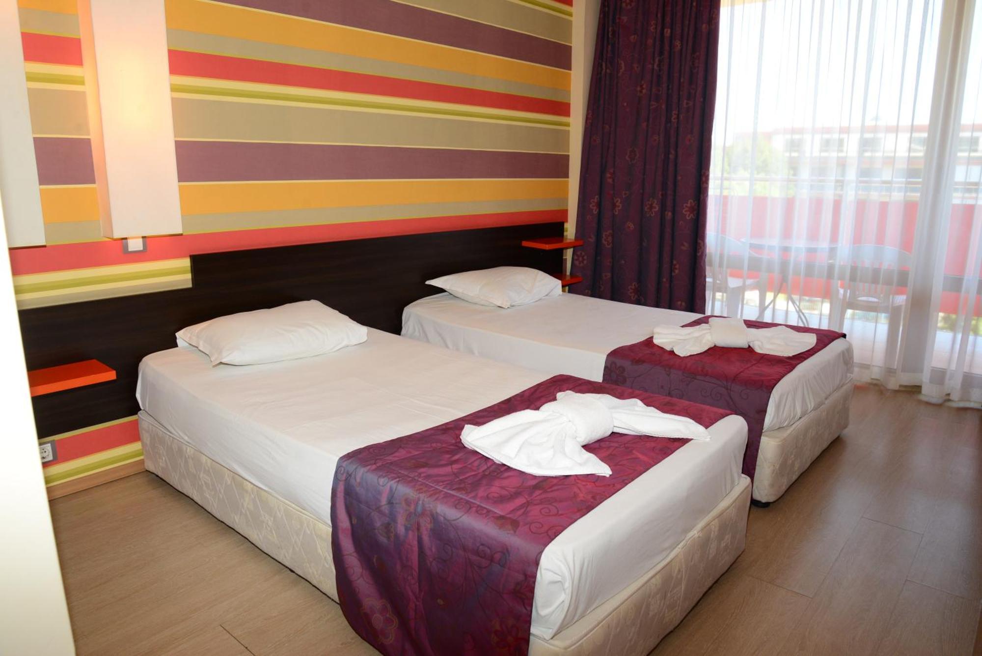 North Beach Hotel Primorsko Buitenkant foto